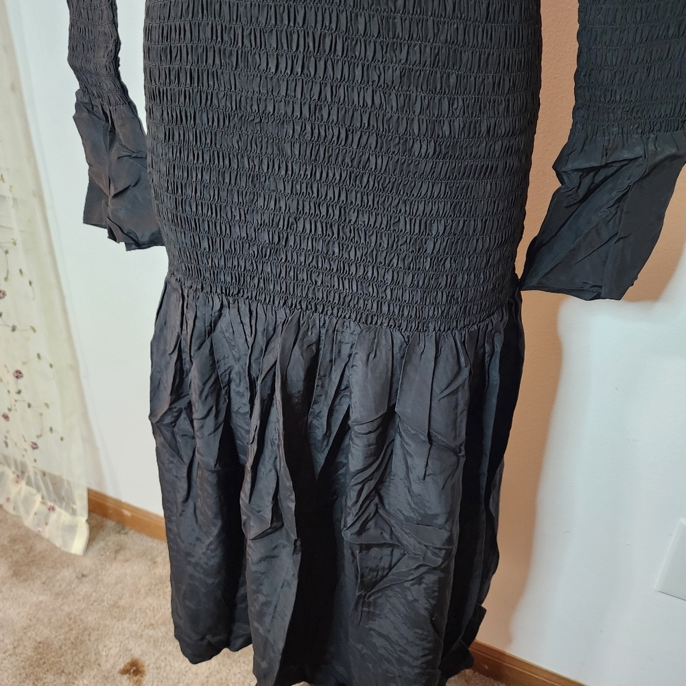 & Other Stories Smocked Ruffle Hem Midi Dress Size 4 - Picture 7 of 8